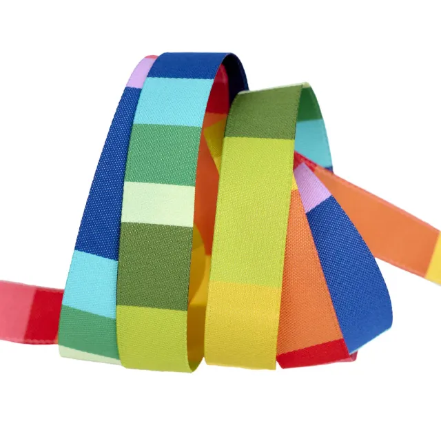 Renaissance Ribbon Paper Hamlet Band of Color Band 5/8 Zoll 1 Yard Regenbogen