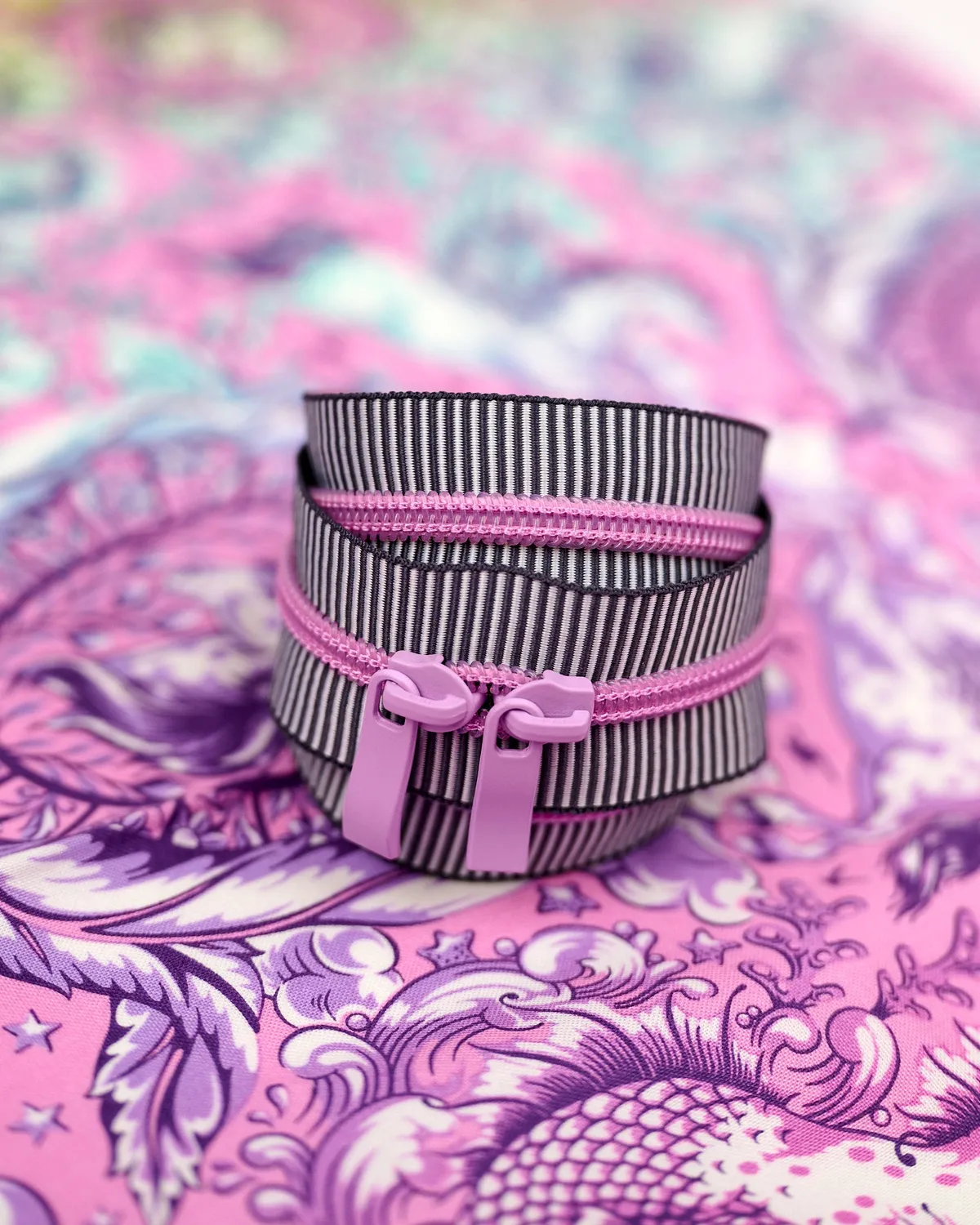 Renaissance Ribbon Royal Petal Handtaschen-Reißverschluss
