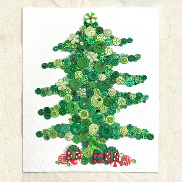 Buttons Galore Christmas Tree Bastelset grün mit Vorlage