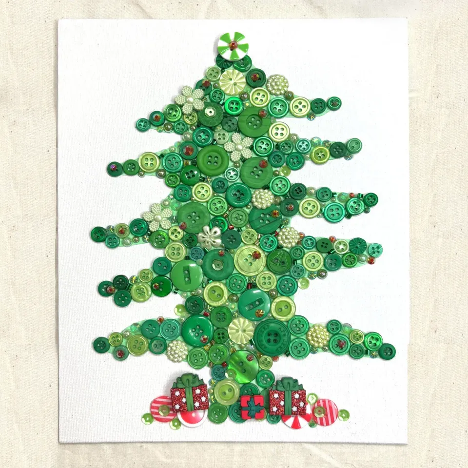 Buttons Galore Christmas Tree Bastelset grün mit Vorlage