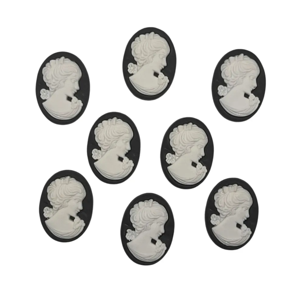 Buttons Galore Victorian Cameo Flachkameen 8 Stück schwarz