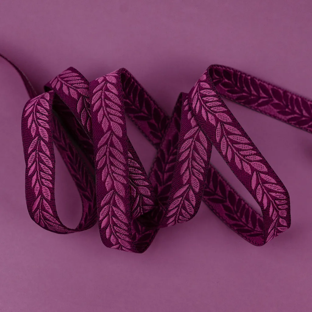 Renaissance Ribbon Foliage Schmuckband 1 Yard Polyester