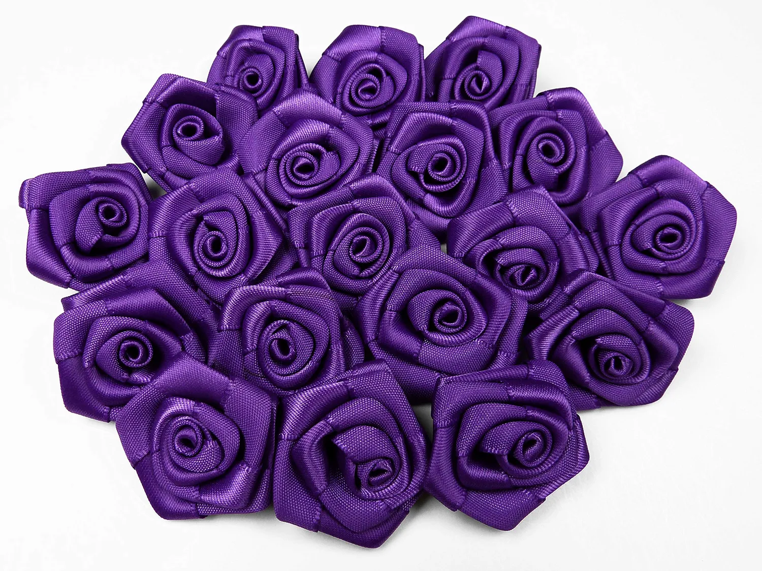Creativery Satinrosen Aufnäher Deko-Blumen
