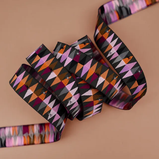 Renaissance Ribbon Enshadow Threadling Webband 22 mm 1 Yard