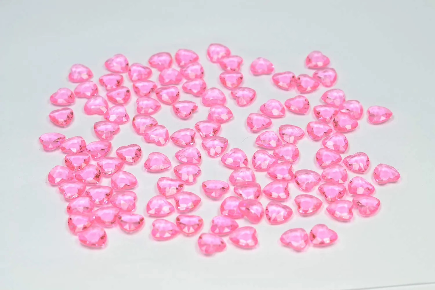 Creativery Dekosteine Herzen 12mm Acryl Streudeko 100 Stk