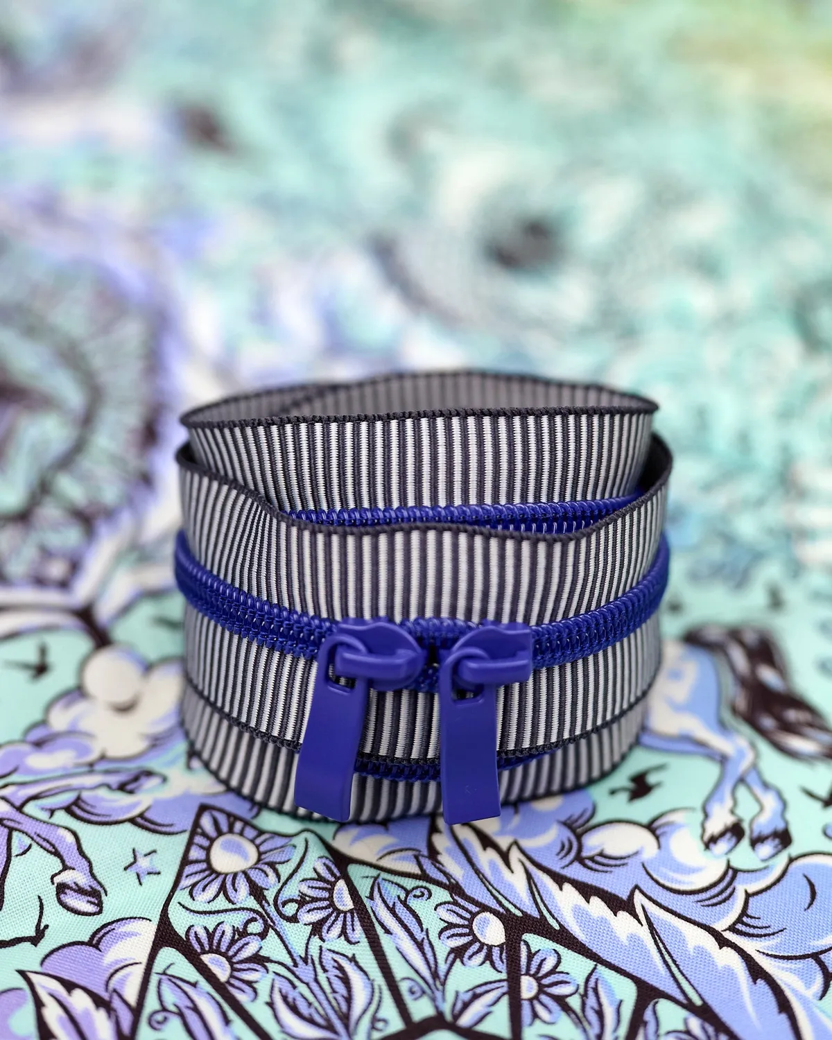 Renaissance Ribbon Blue Ember Handtaschen-Reißverschluss Nr.5