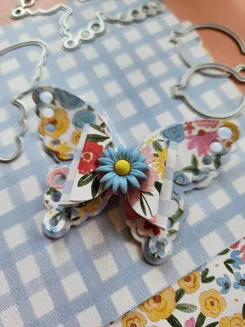 Buttons Galore Spring Daisy Delight Knöpfe 8 St Blume