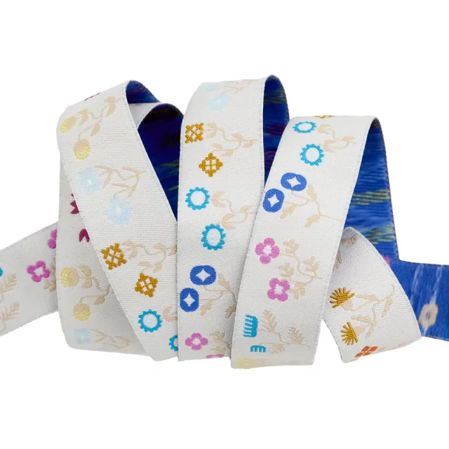Renaissance Ribbon Salutations Funky Flowers Band 1 Yard Creme Blumen