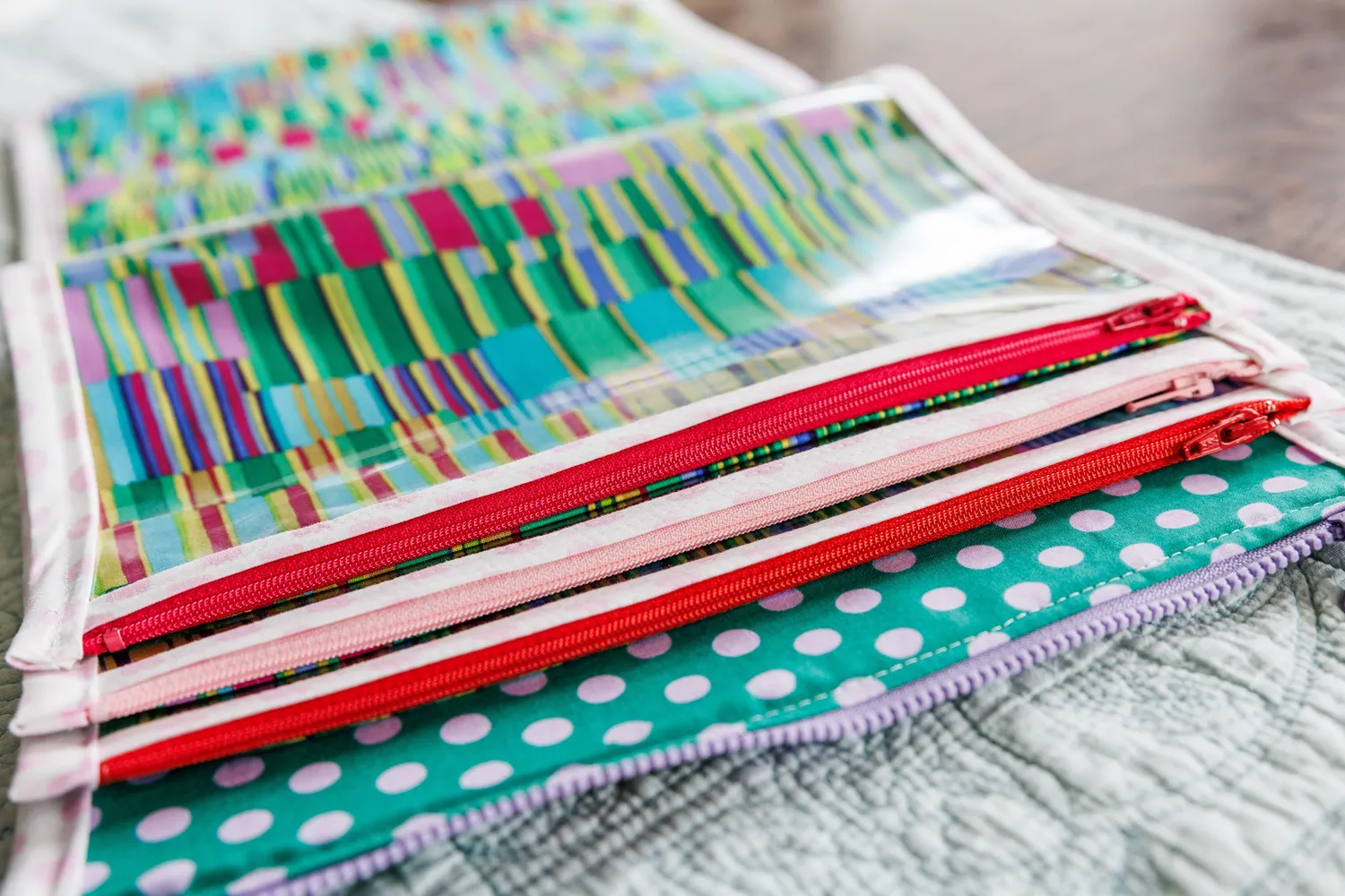 Renaissance Ribbon Booklet Pouch Nähset Groß mit Zippern