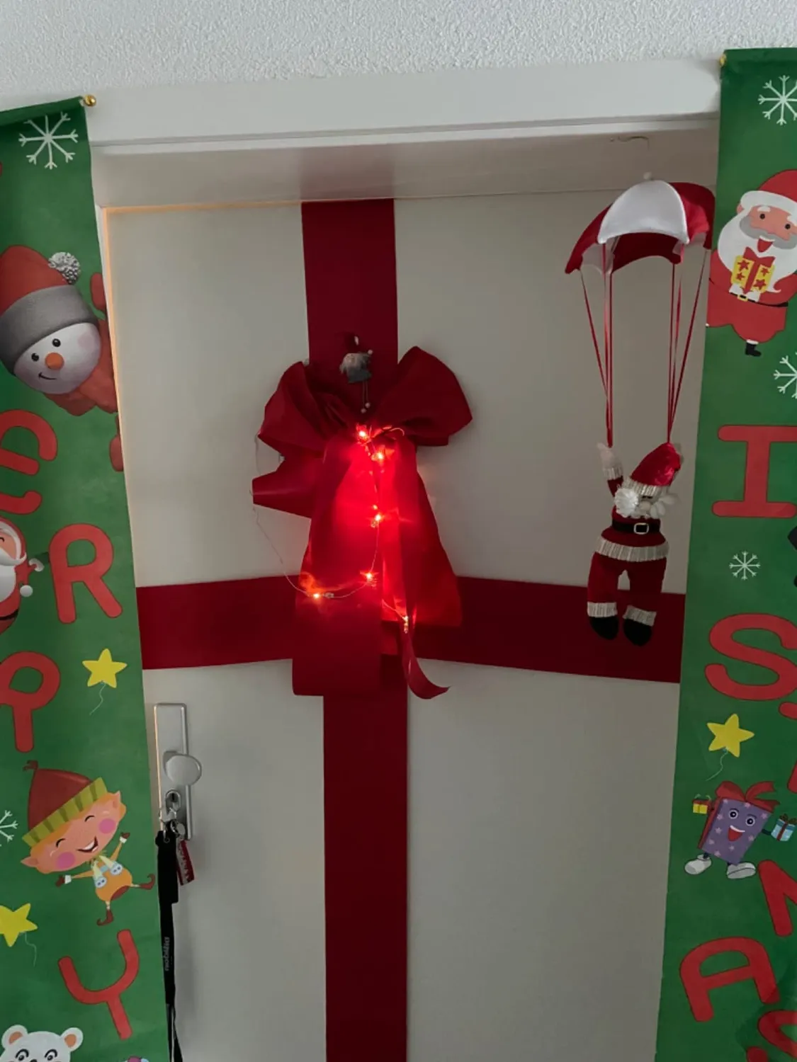 Creativery Satinband Tischläufer 9m Rolle