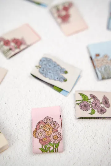 Renaissance Ribbon My Secret Garden Webetiketten 8er Pack floral