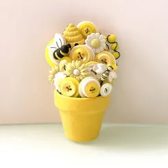 Buttons Galore Bees Nähknöpfe 50 Stück Bienen-Mix