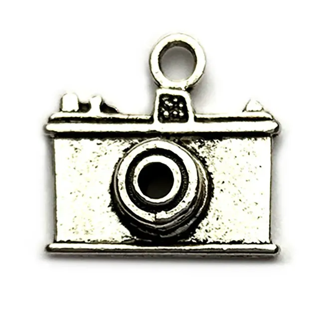 Buttons Galore Camera Charm Anhänger 10 Stück silber Metall