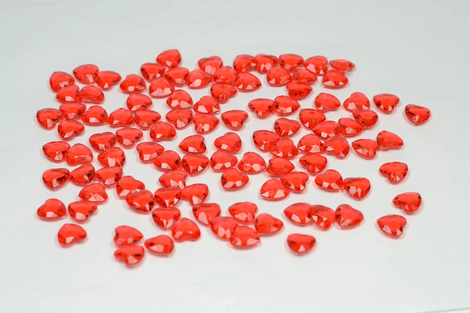 Creativery Dekosteine Herzen 12mm Acryl Streudeko 100 Stk