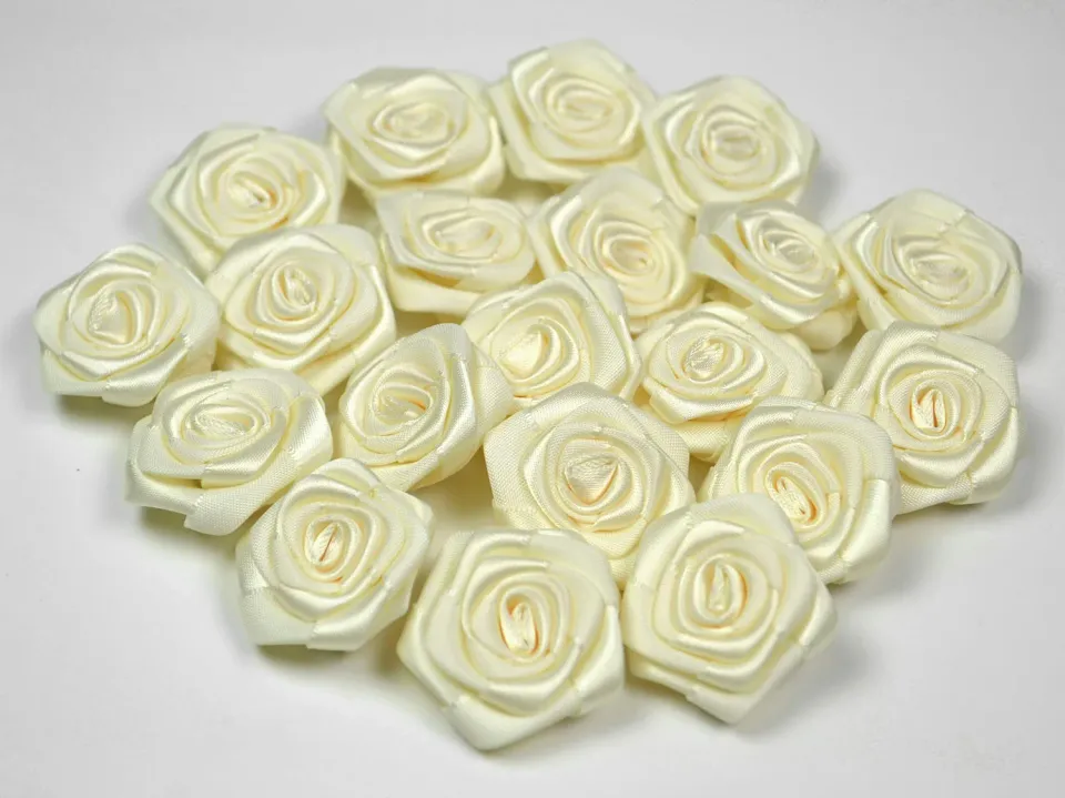 Creativery Satinrosen Aufnäher Deko-Blumen
