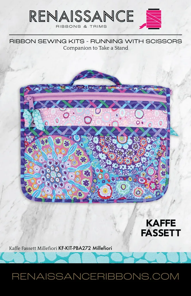 Renaissance Ribbon Sewing Kit Running With Scissors Nähset