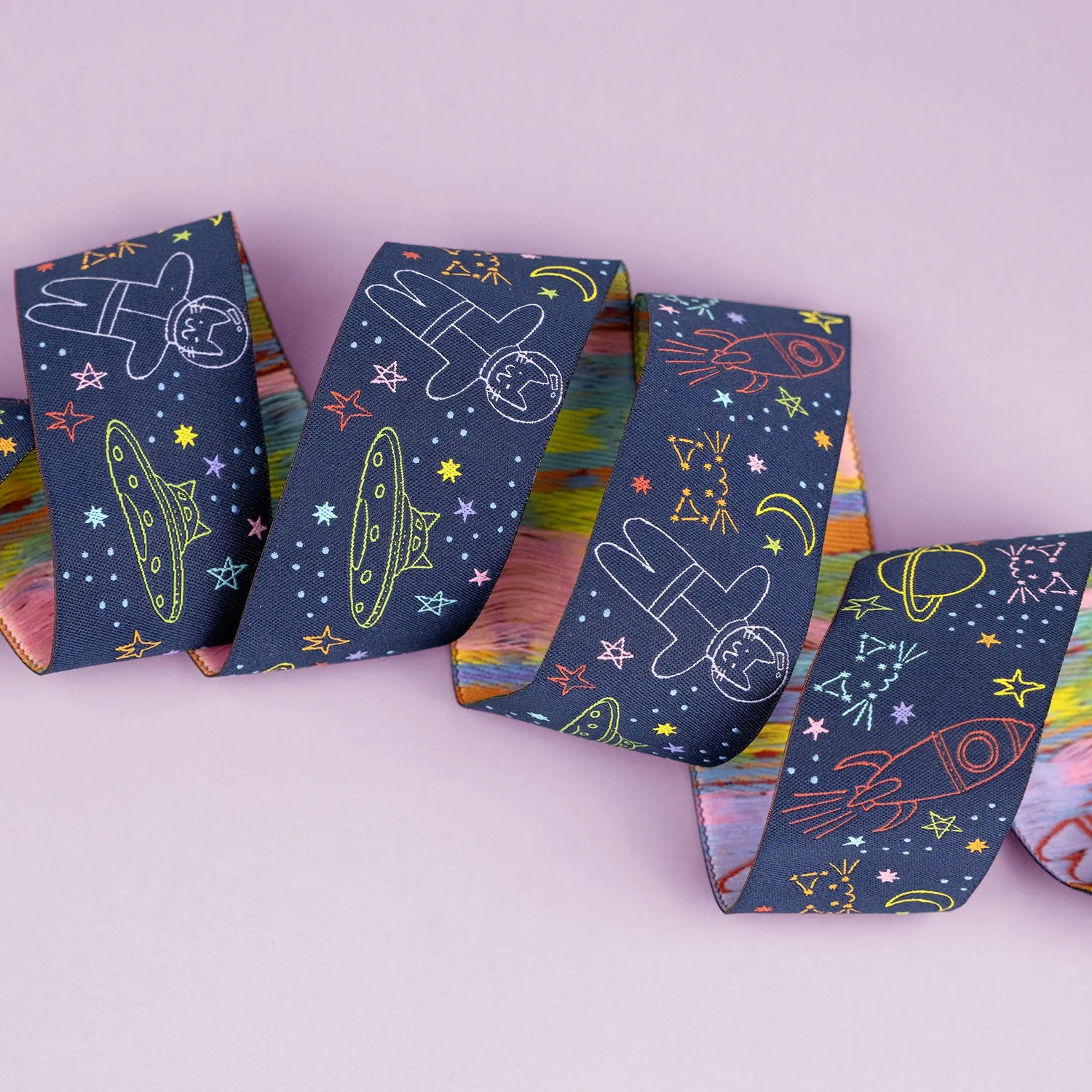 Renaissance Ribbon Meowter Space Webband Blau 1 Yard 38mm Katzen
