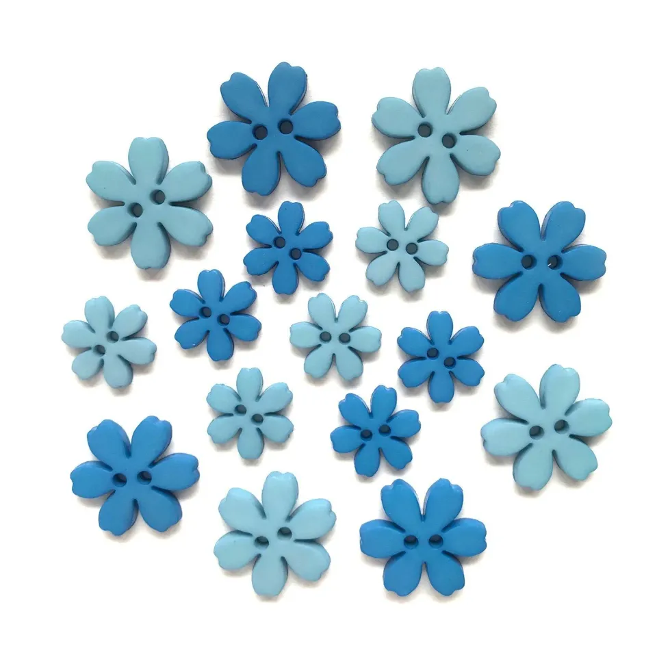 Buttons Galore Cornflower Blumenknöpfe 16 Stück bunt matt