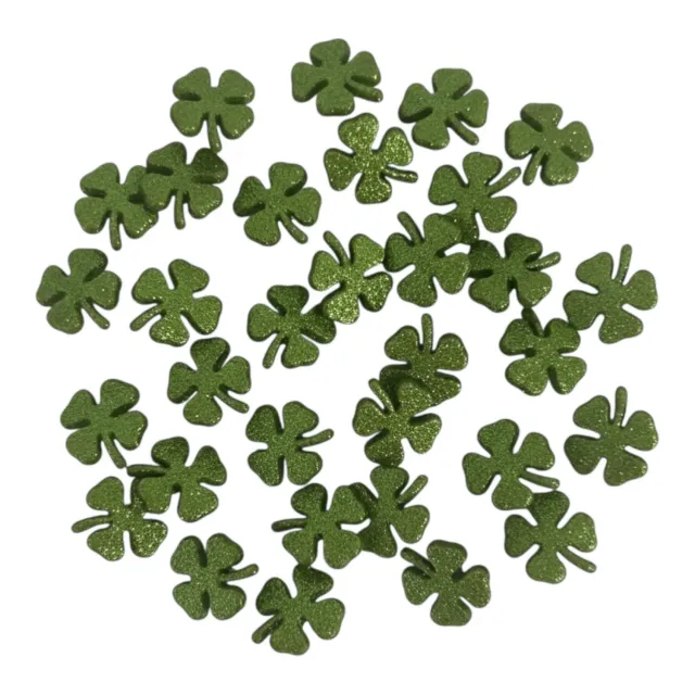 Buttons Galore Glitter Shamrock Nähknöpfe 50 Stück Kleeblatt