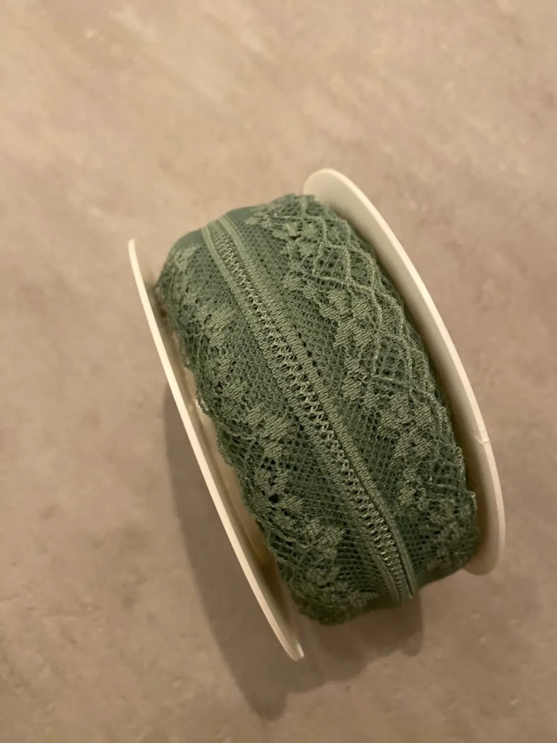 Halbach Spitzenband Vintage Borte Rolle